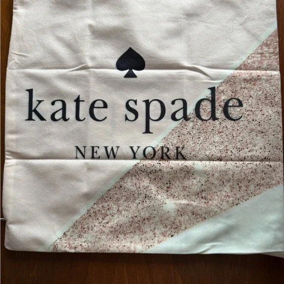 Kate Spade Blush Pink Soft Accent Pillow 40cm x 40cm NEW Pillow Included - Picture 13 of 14